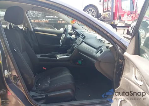 2016 Honda Civic Lx z USA, uszkodzony, nr VIN 19XFC2F53GE086955